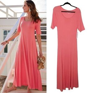 Soft Surroundings coral textured short sleeve Santiago dress. Size L